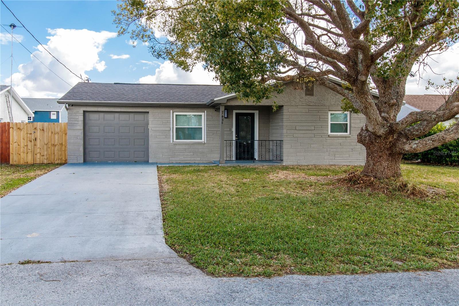 Details for 7434 Mako Drive, HUDSON, FL 34667