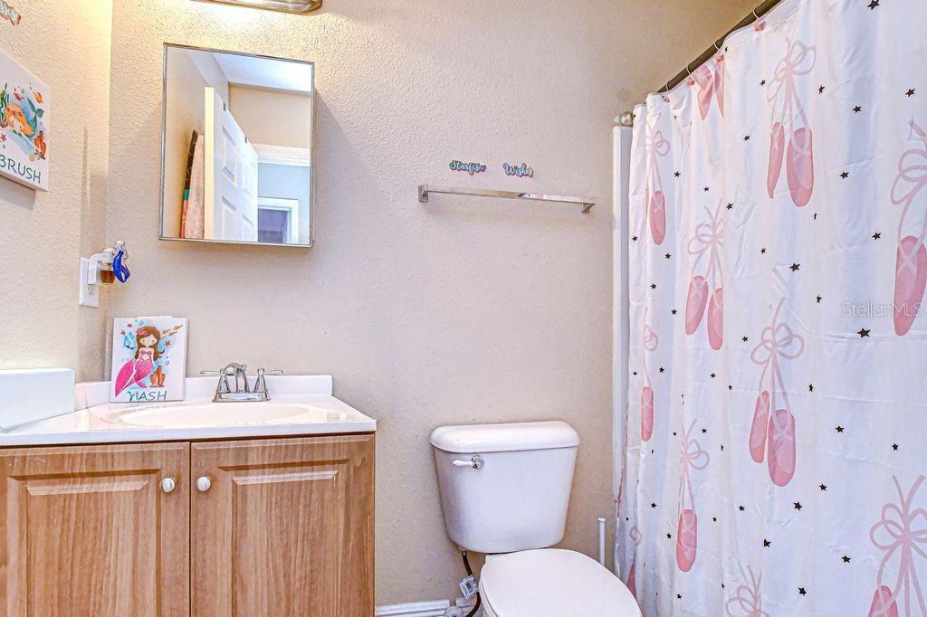 Image 13 of 24 For 2609 Oleander Lakes Drive