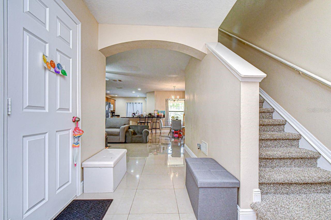 Image 4 of 24 For 2609 Oleander Lakes Drive