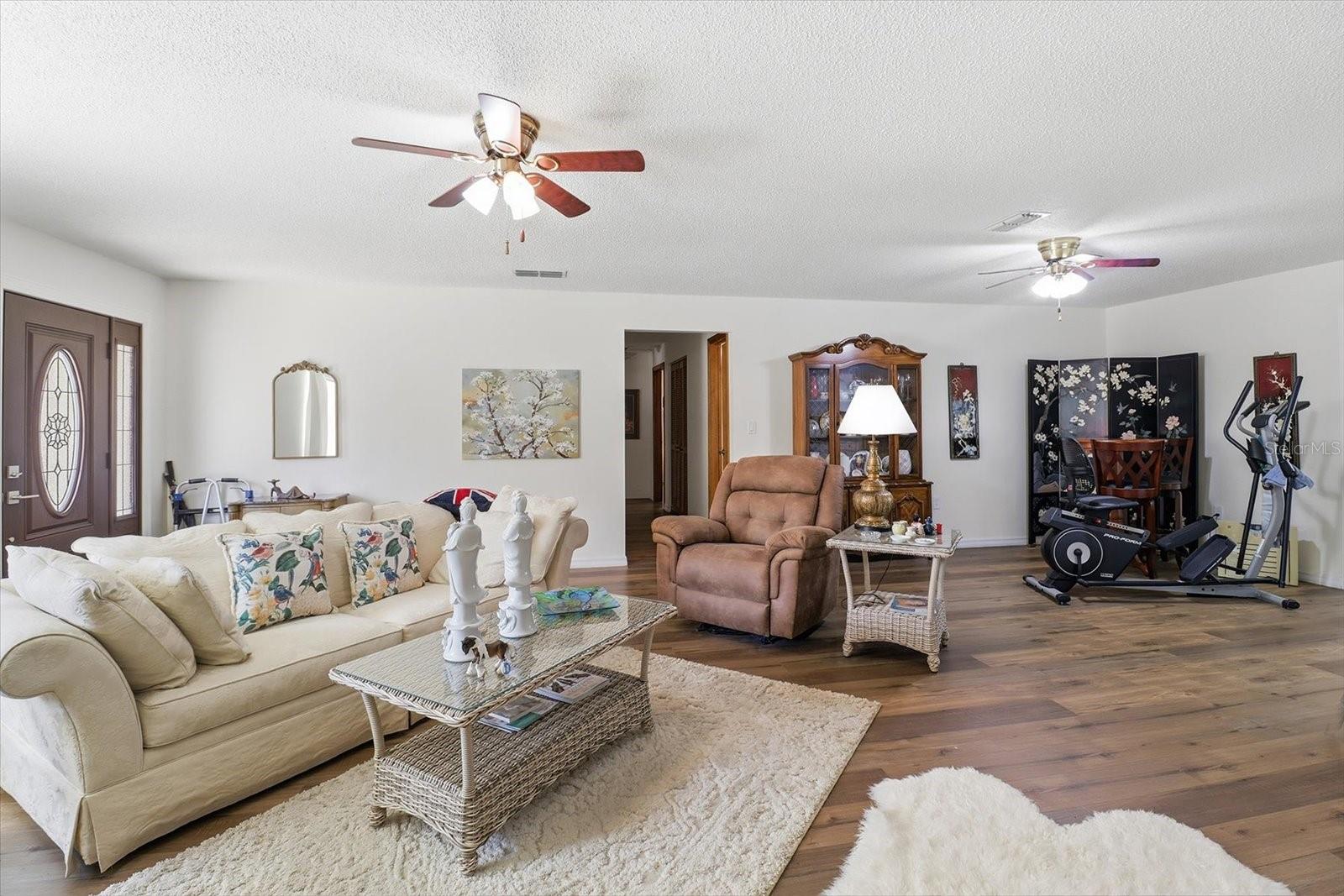 Image 10 of 45 For 8049 100th Street Road