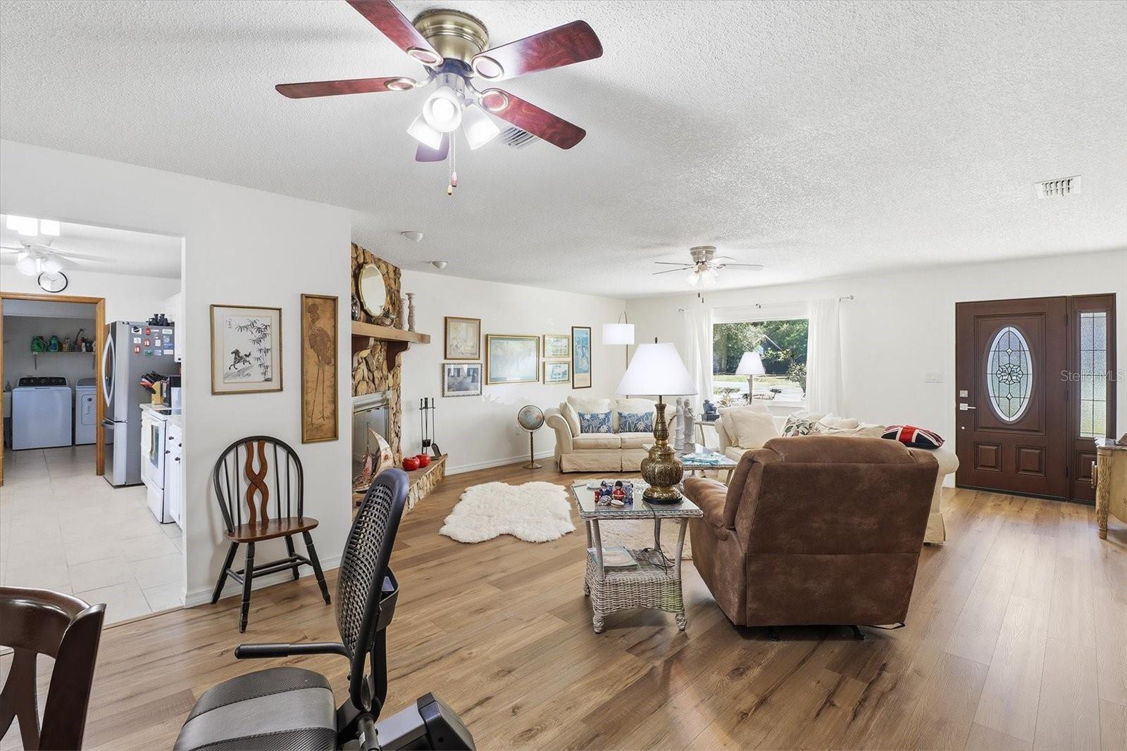 Image 11 of 45 For 8049 100th Street Road