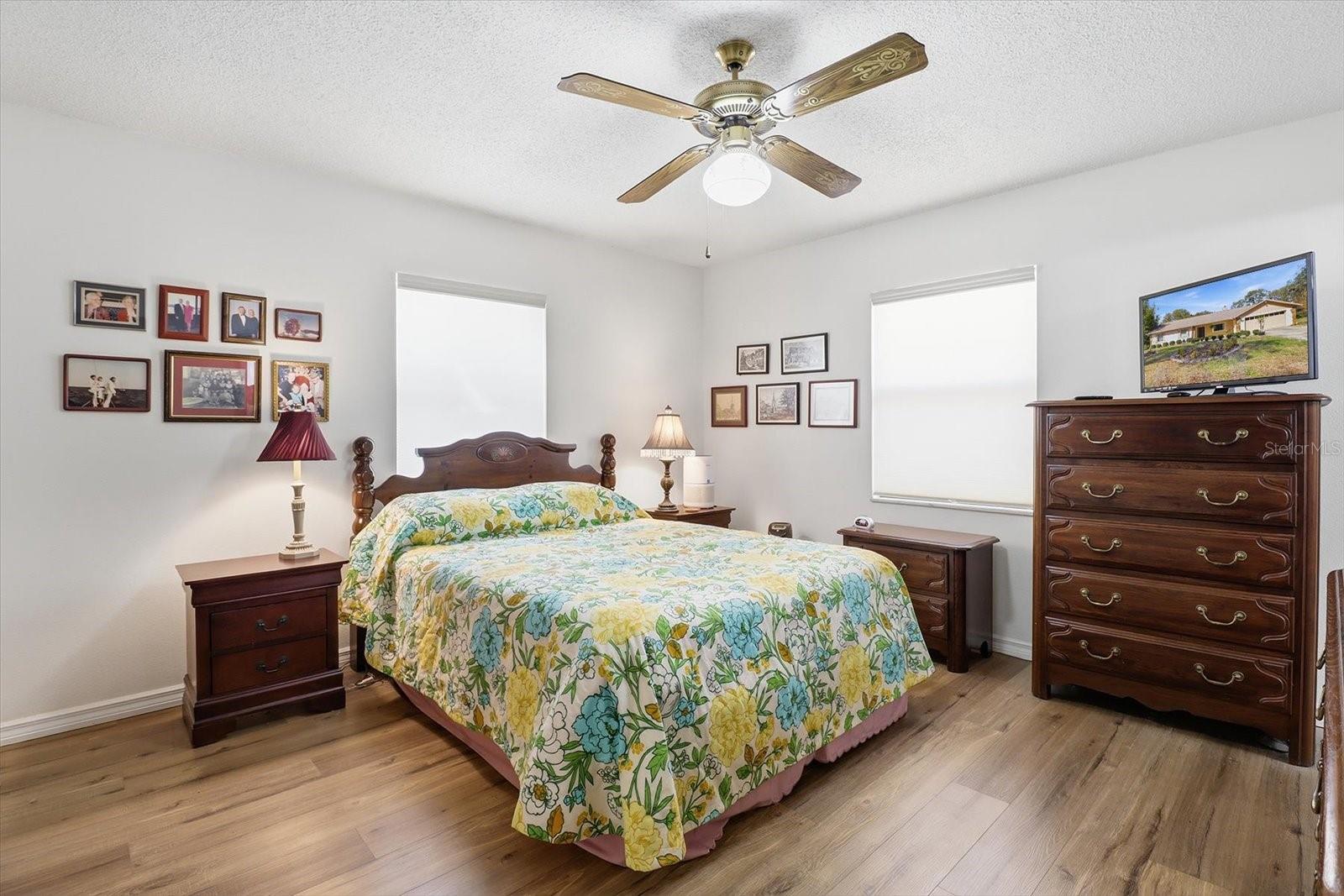 Image 27 of 45 For 8049 100th Street Road