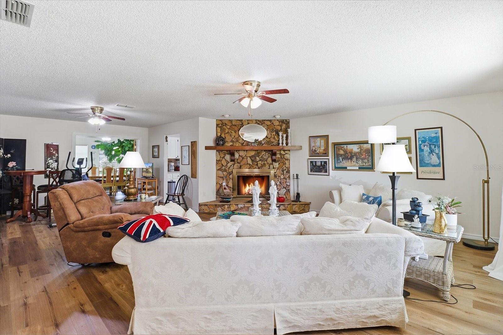 Image 5 of 45 For 8049 100th Street Road