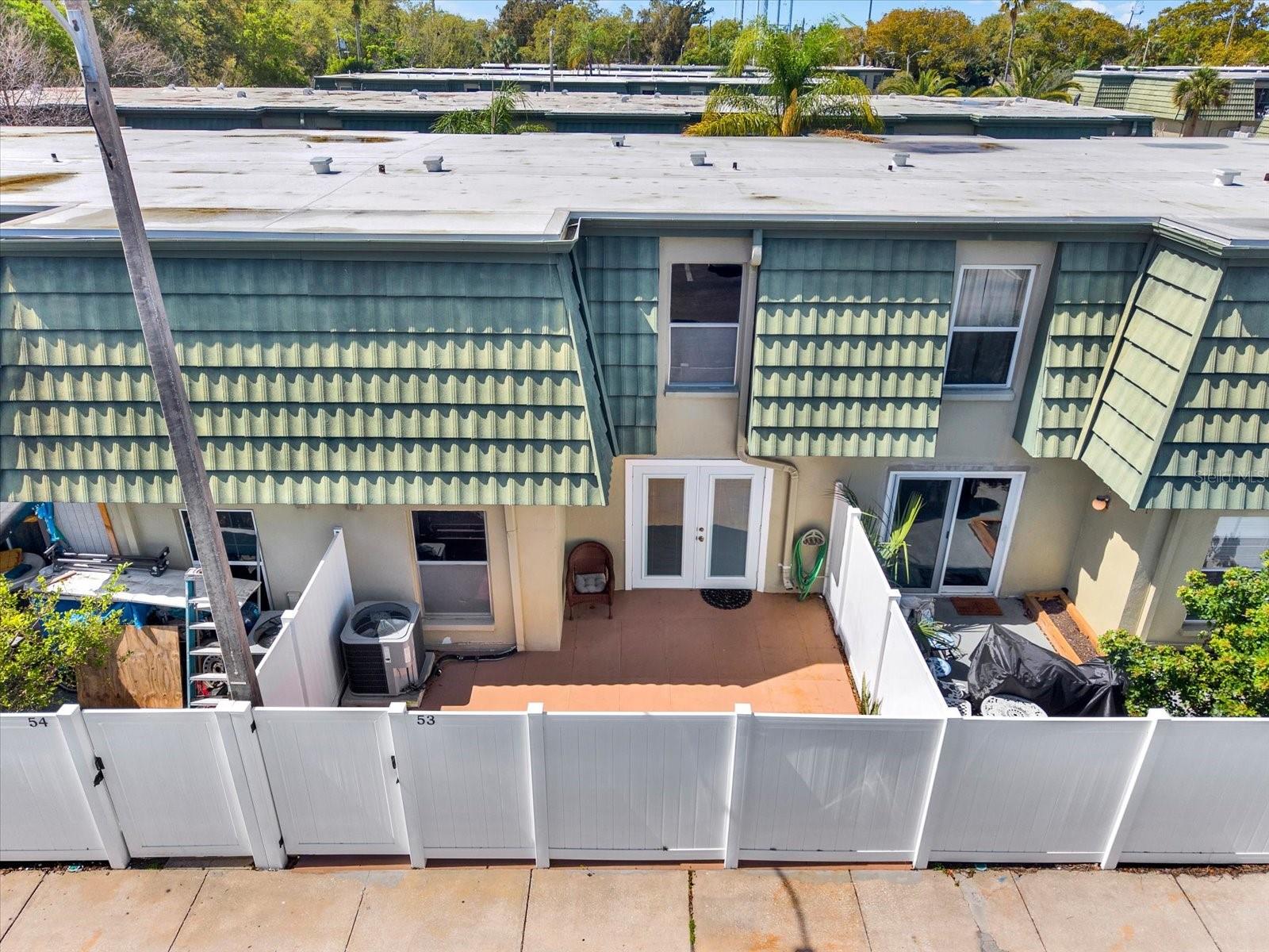 Image 22 of 28 For 1799 Highland Avenue 53