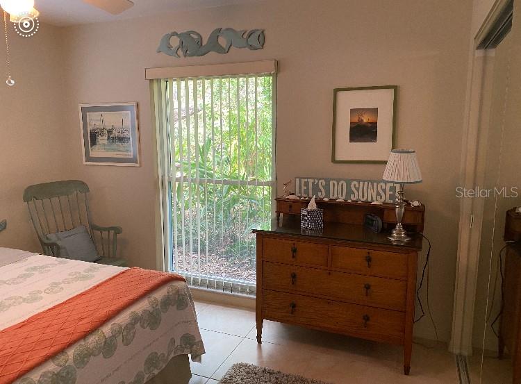 Image 31 of 36 For 742 Edgemere