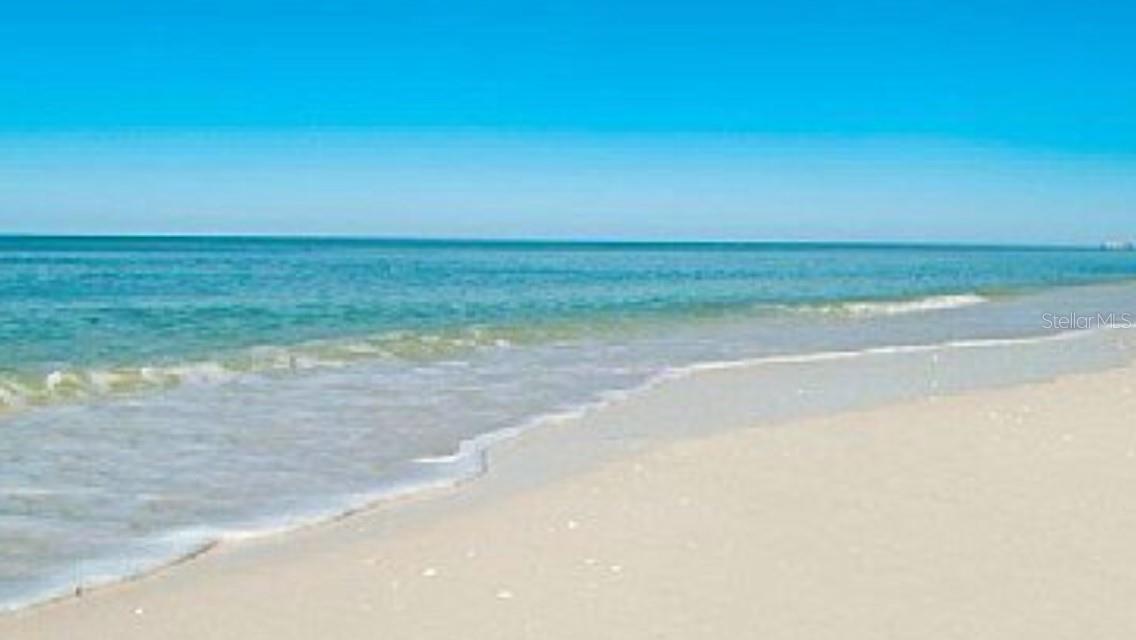 Image 35 of 36 For 742 Edgemere