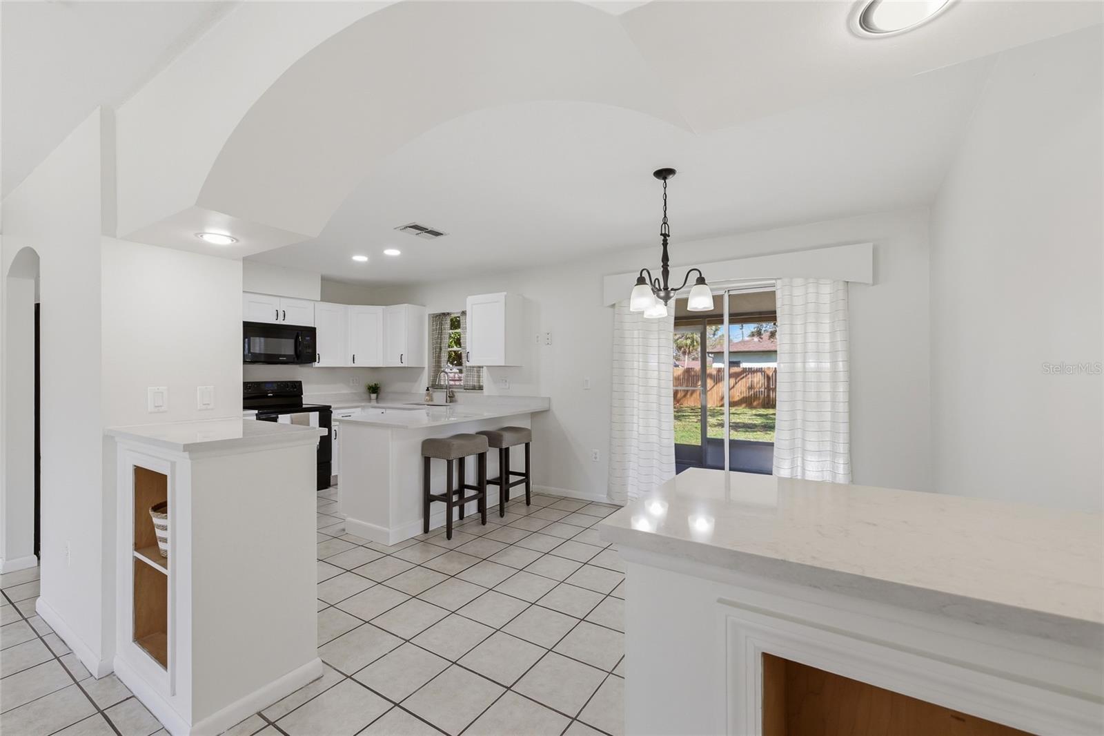 Image 15 of 38 For 1340 Larkin Road