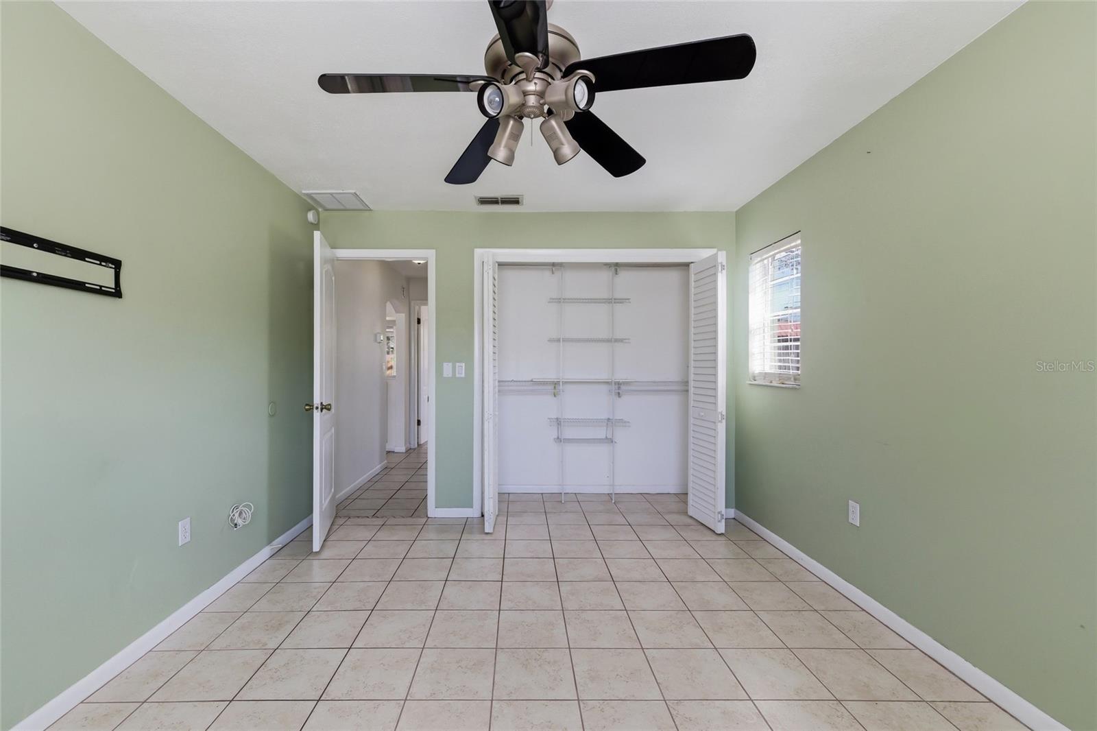 Image 20 of 38 For 1340 Larkin Road