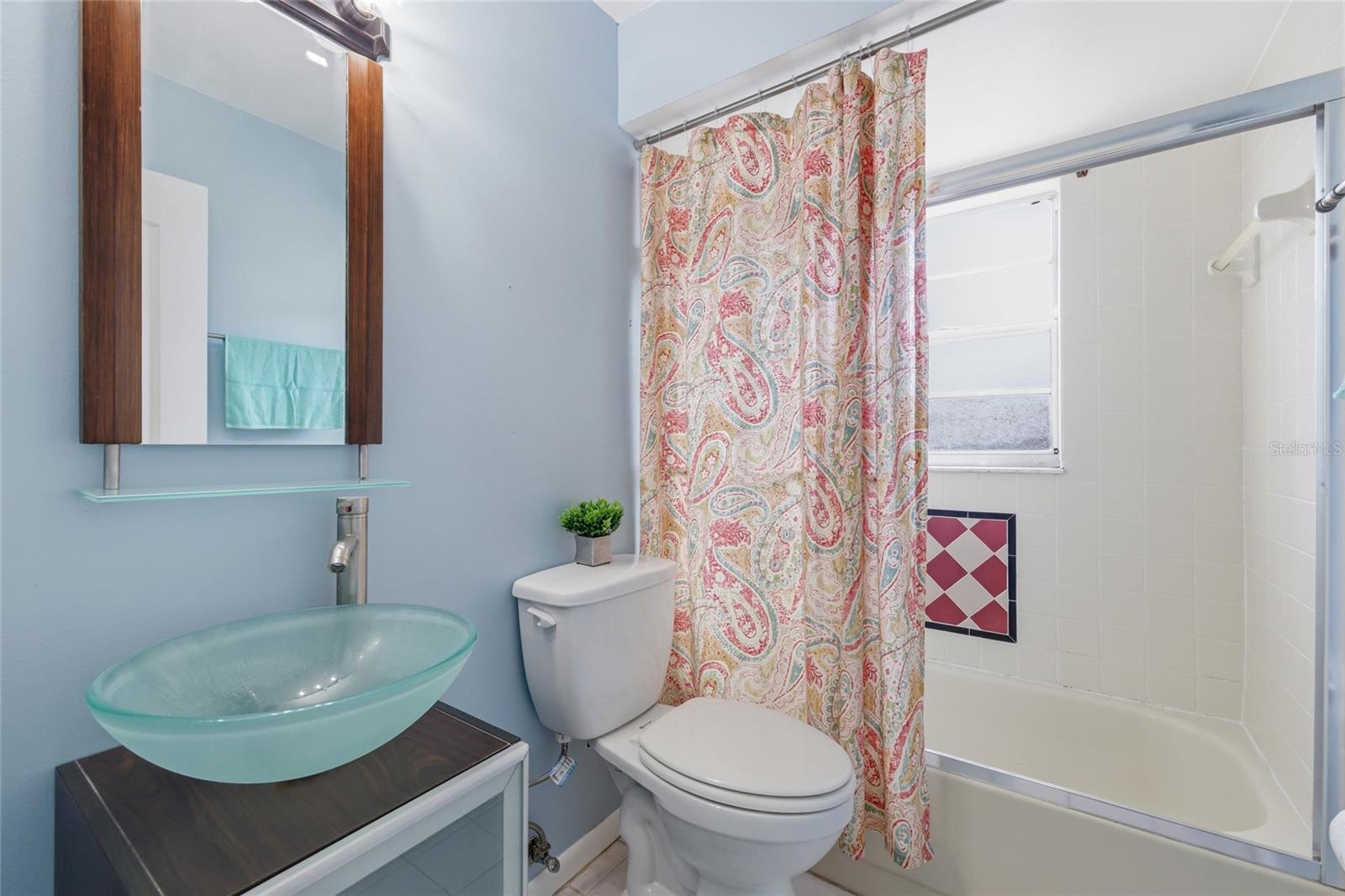 Image 22 of 38 For 1340 Larkin Road