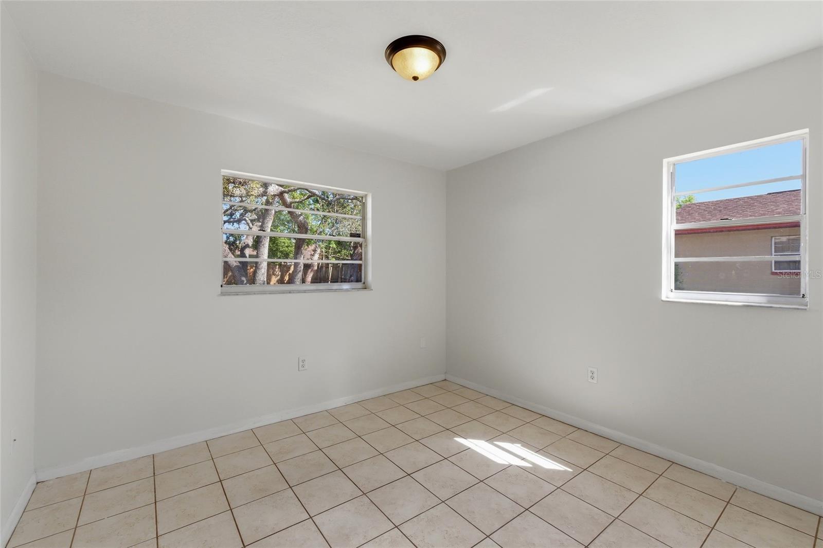 Image 26 of 38 For 1340 Larkin Road