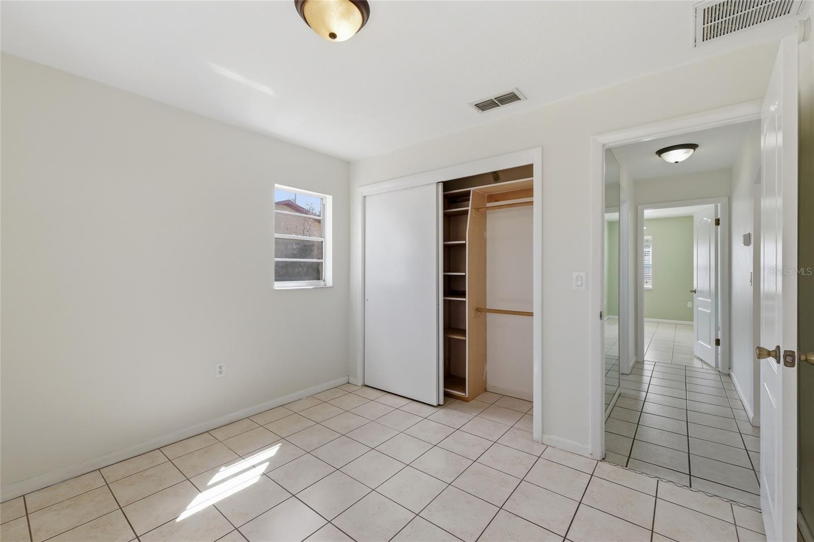 Image 28 of 38 For 1340 Larkin Road