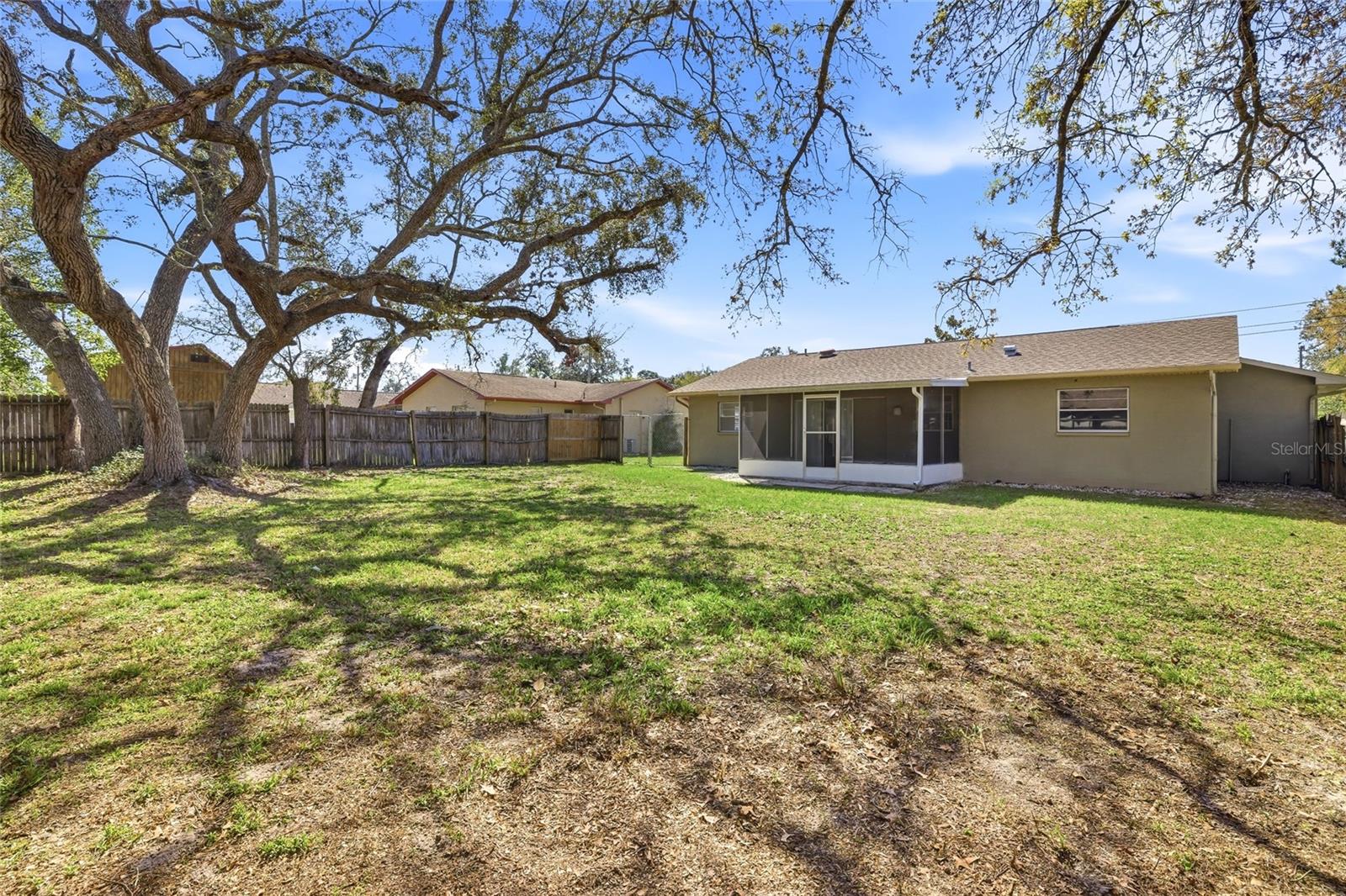 Image 37 of 38 For 1340 Larkin Road