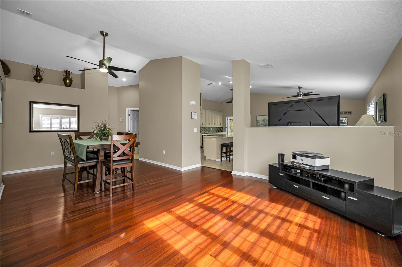 Image 10 of 78 For 9819 Conservation Drive