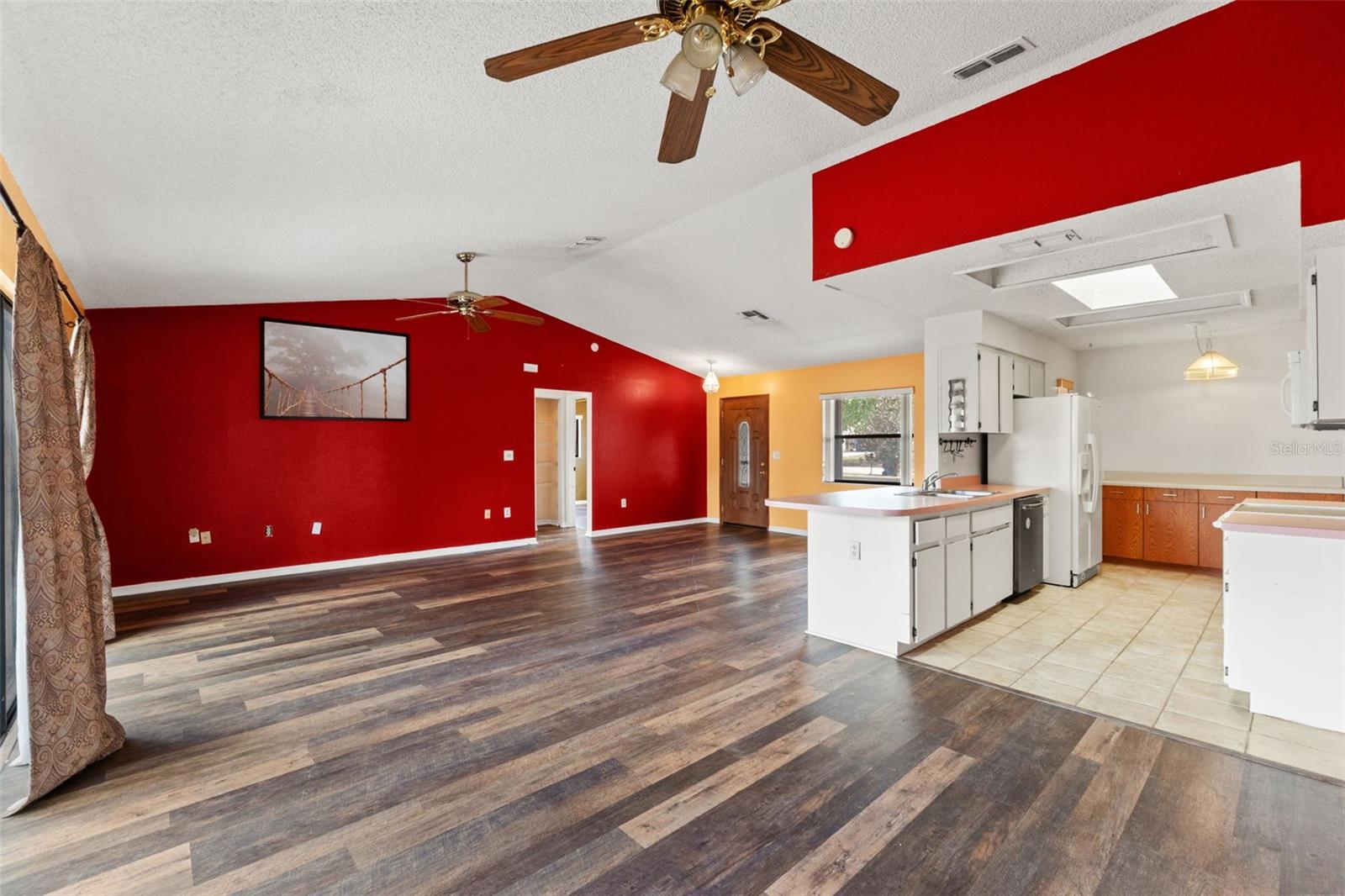 Image 11 of 42 For 13419 Tyringham Street