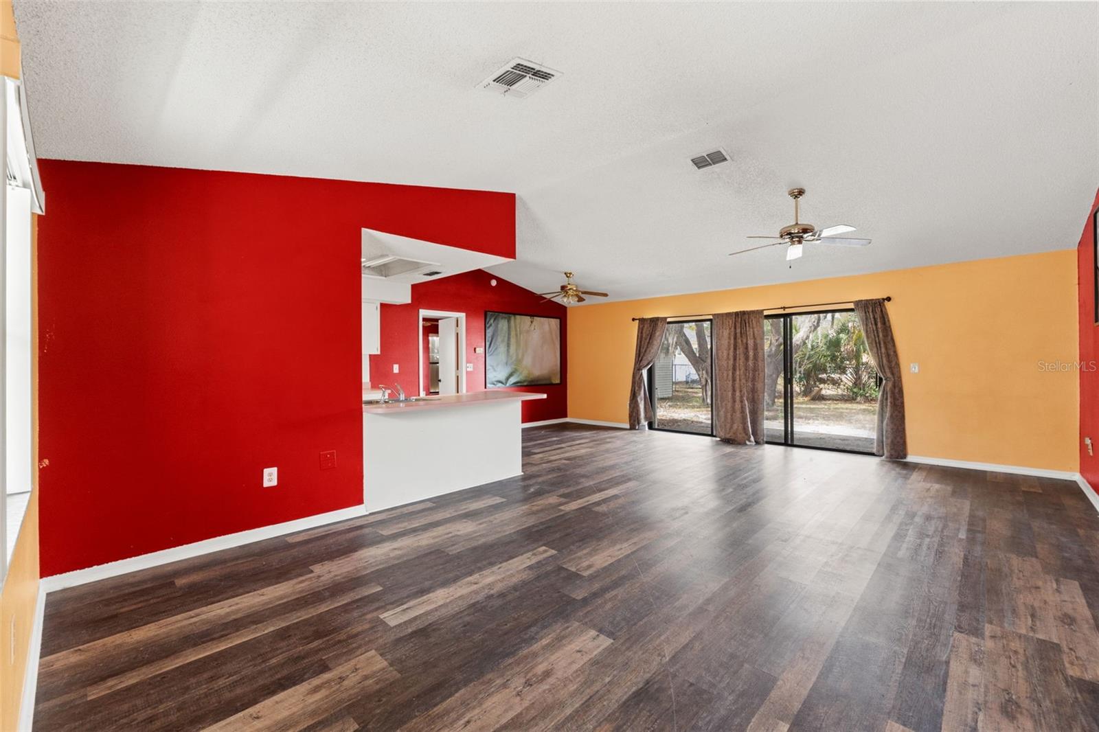 Image 3 of 42 For 13419 Tyringham Street