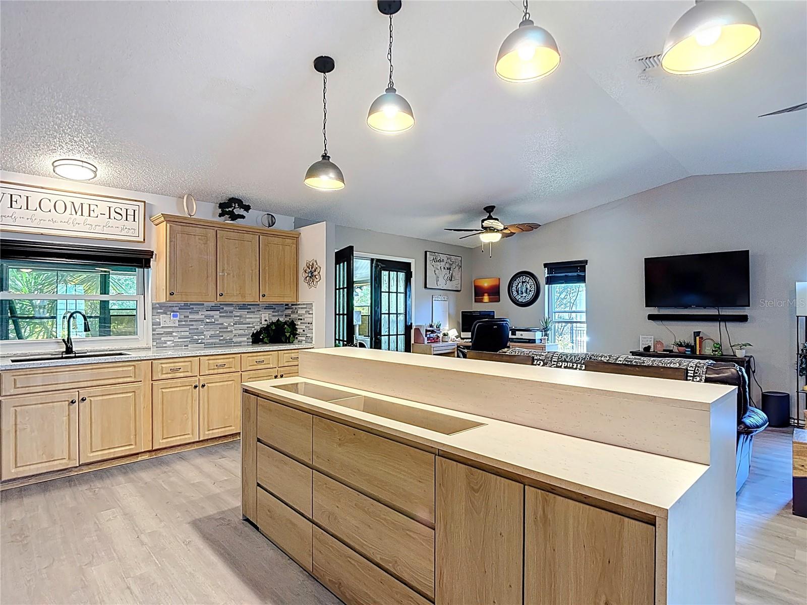 Image 11 of 58 For 13001 Sandburst Lane