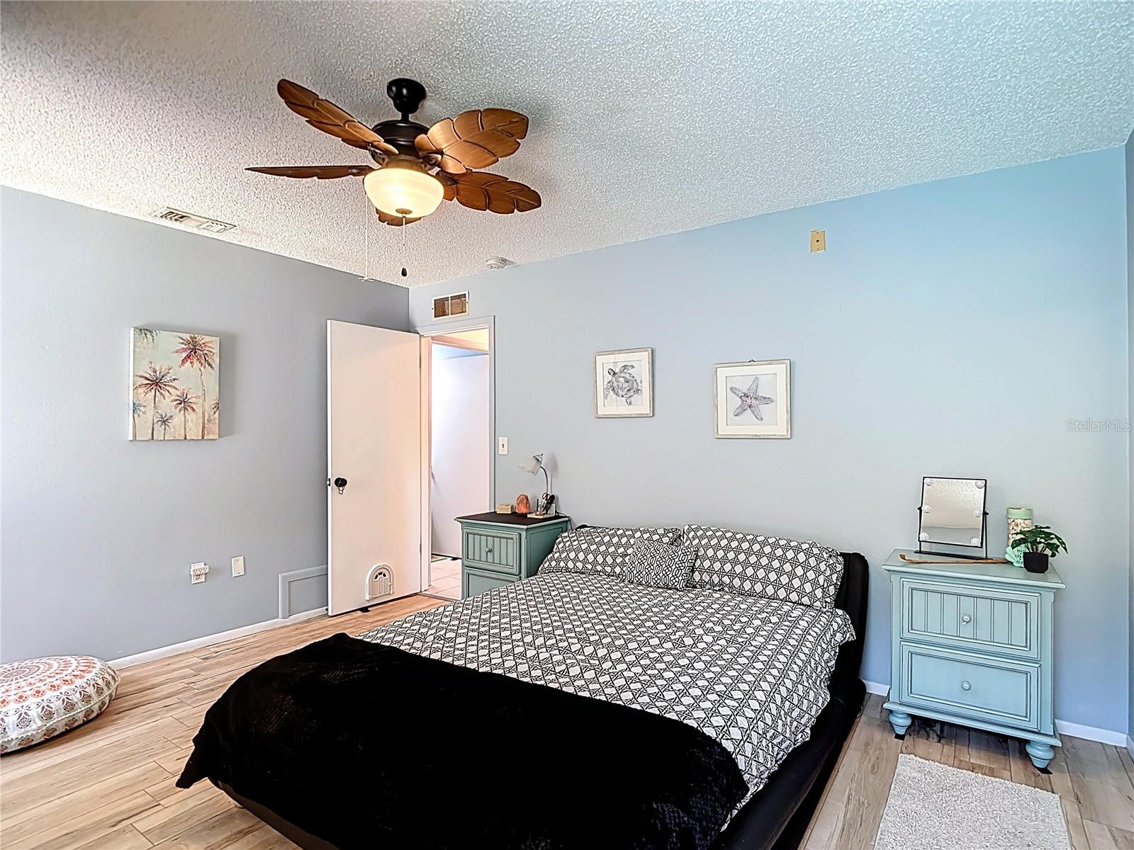 Image 35 of 58 For 13001 Sandburst Lane