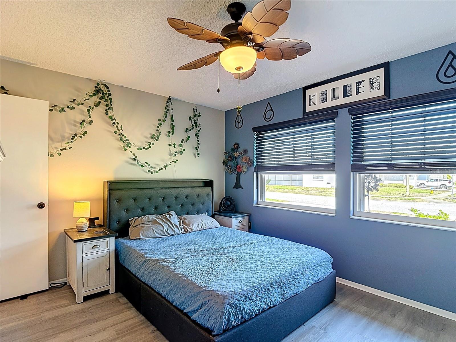 Image 40 of 58 For 13001 Sandburst Lane