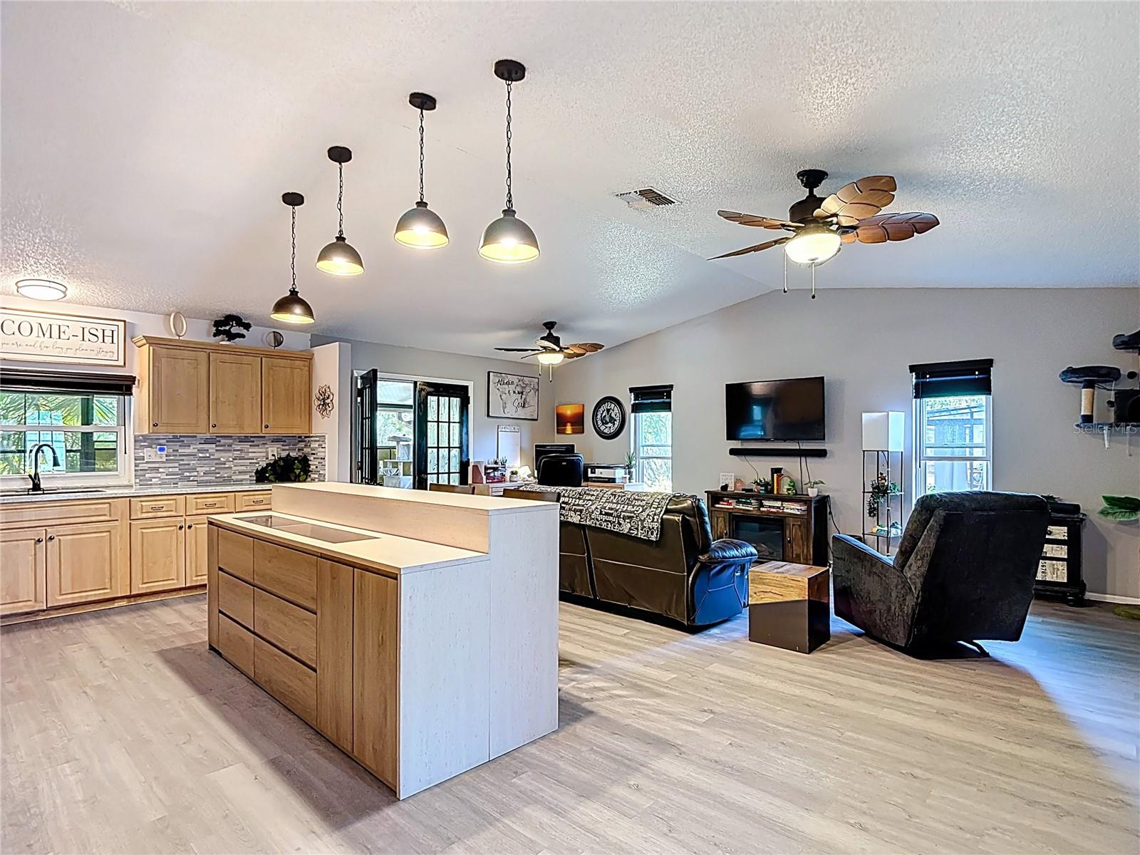 Image 8 of 58 For 13001 Sandburst Lane