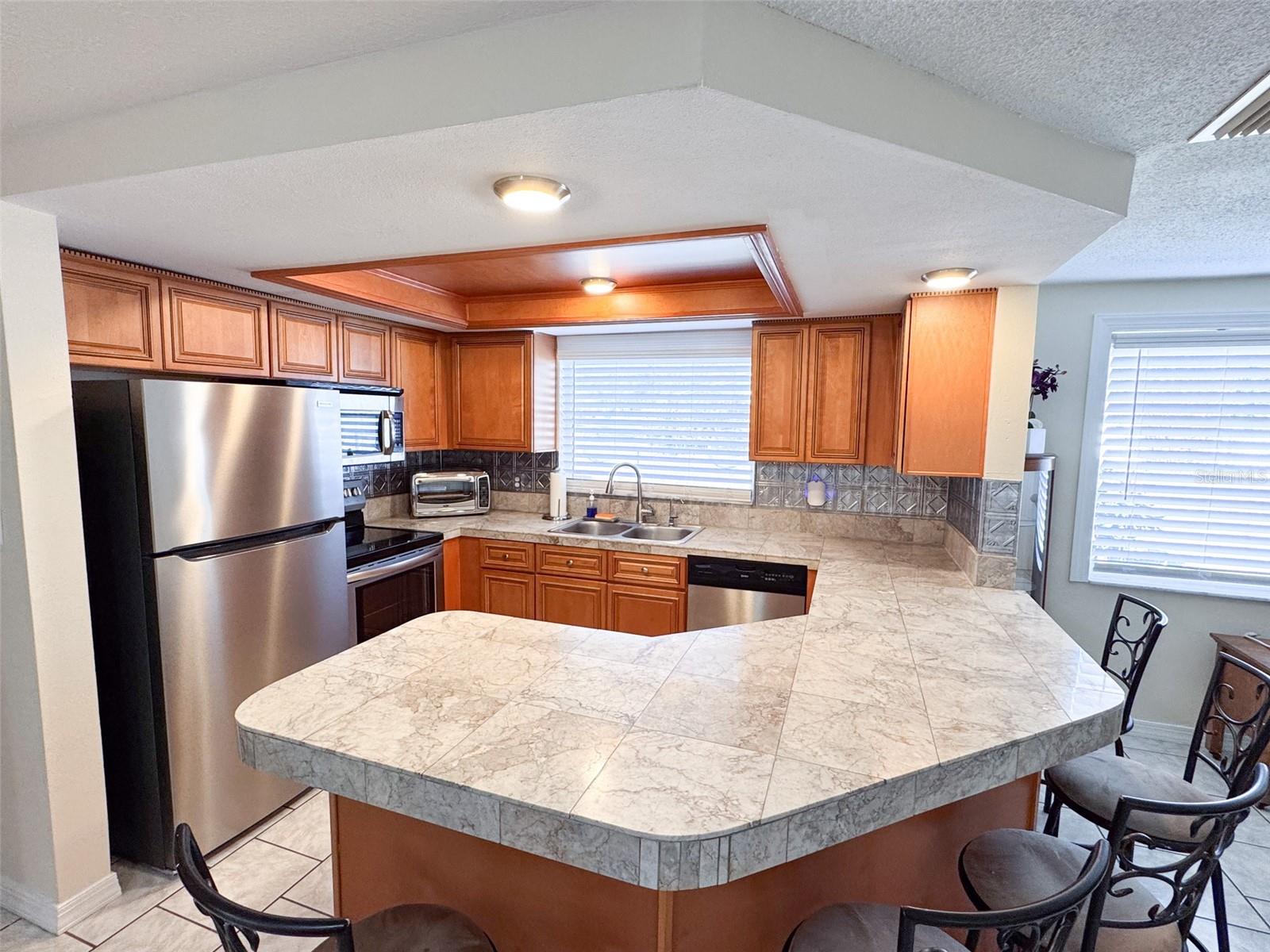 Image 14 of 39 For 3233 Salisbury Drive