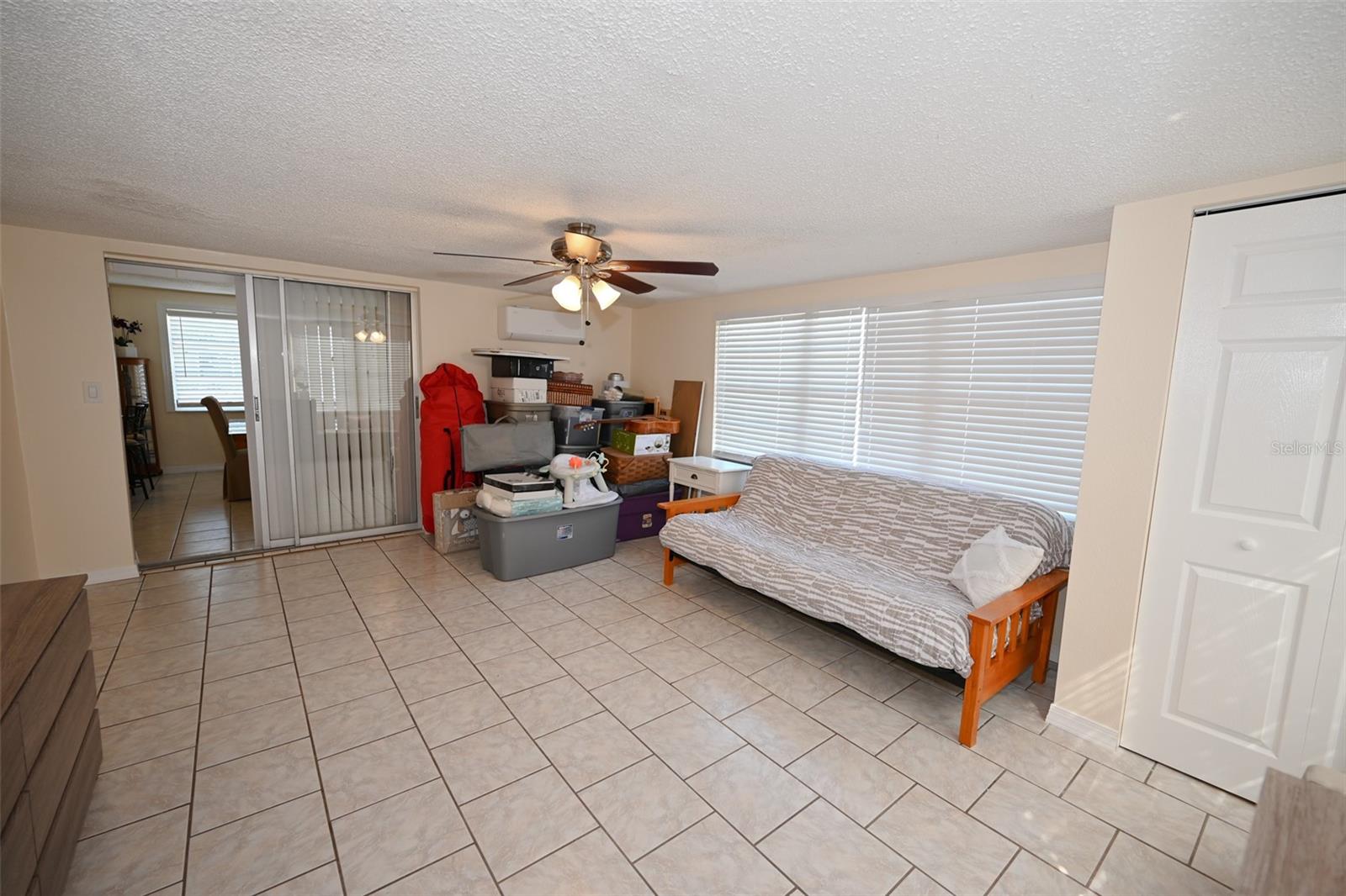 Image 30 of 39 For 3233 Salisbury Drive