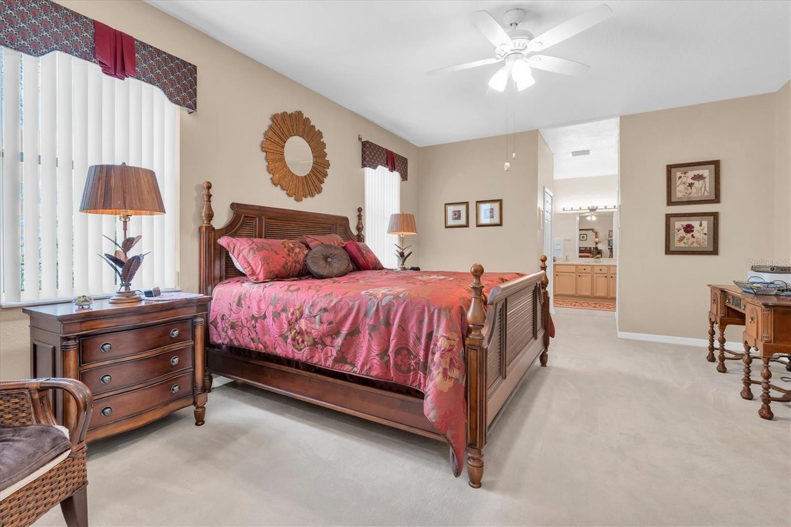 Listing photo id 12 for 1122 Maravista Drive