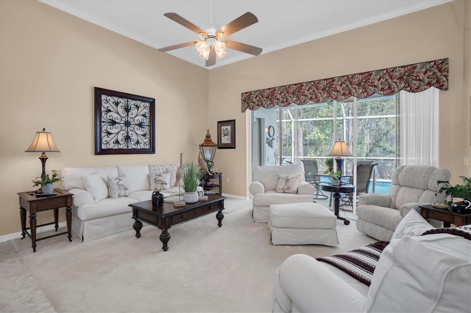 Listing photo id 6 for 1122 Maravista Drive