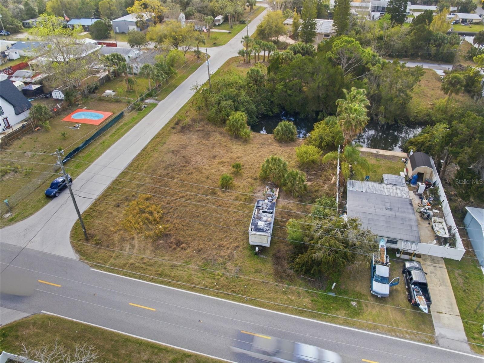 Listing photo id 10 for 7410 New York Avenue