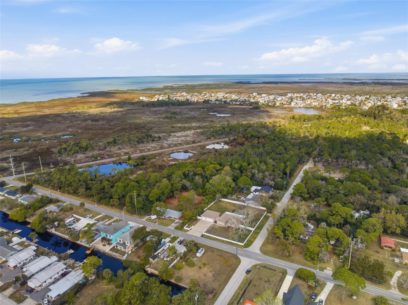 Listing photo id 15 for 7410 New York Avenue