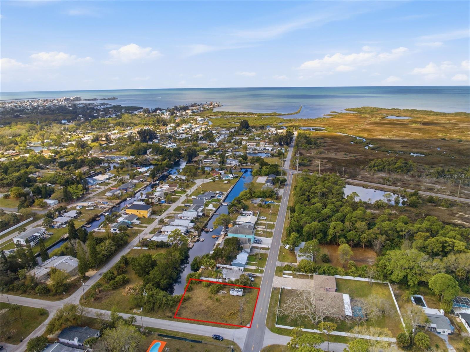 Listing photo id 22 for 7410 New York Avenue