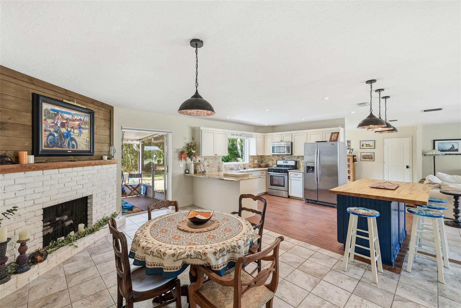 Image 16 of 46 For 4064 Concord Drive