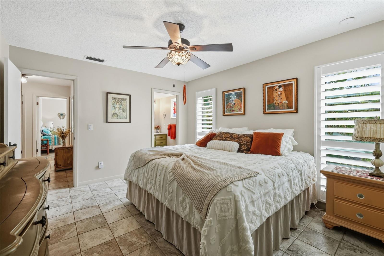 Image 21 of 46 For 4064 Concord Drive