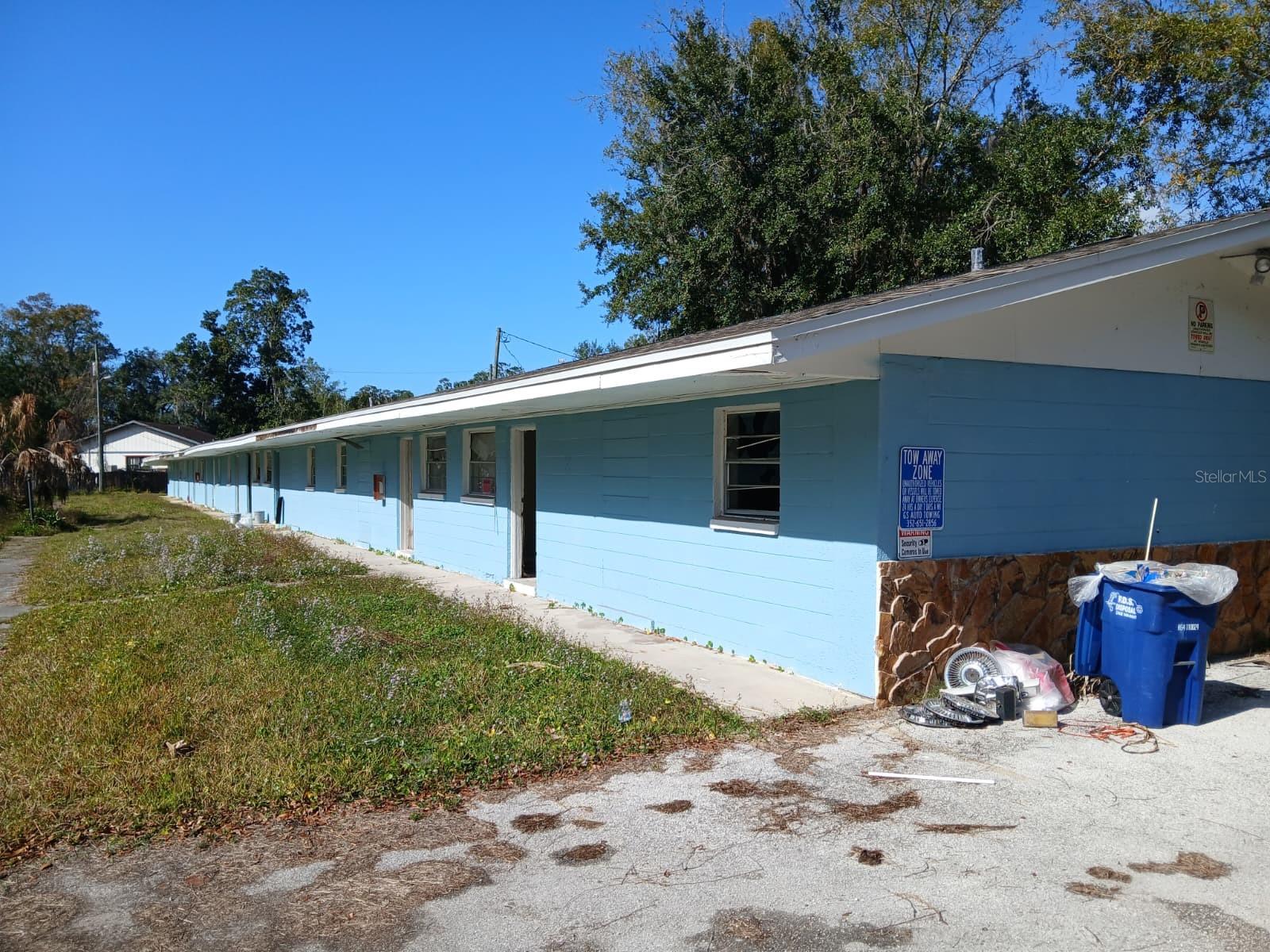 Image 2 of 5 For 740 5th Avenue