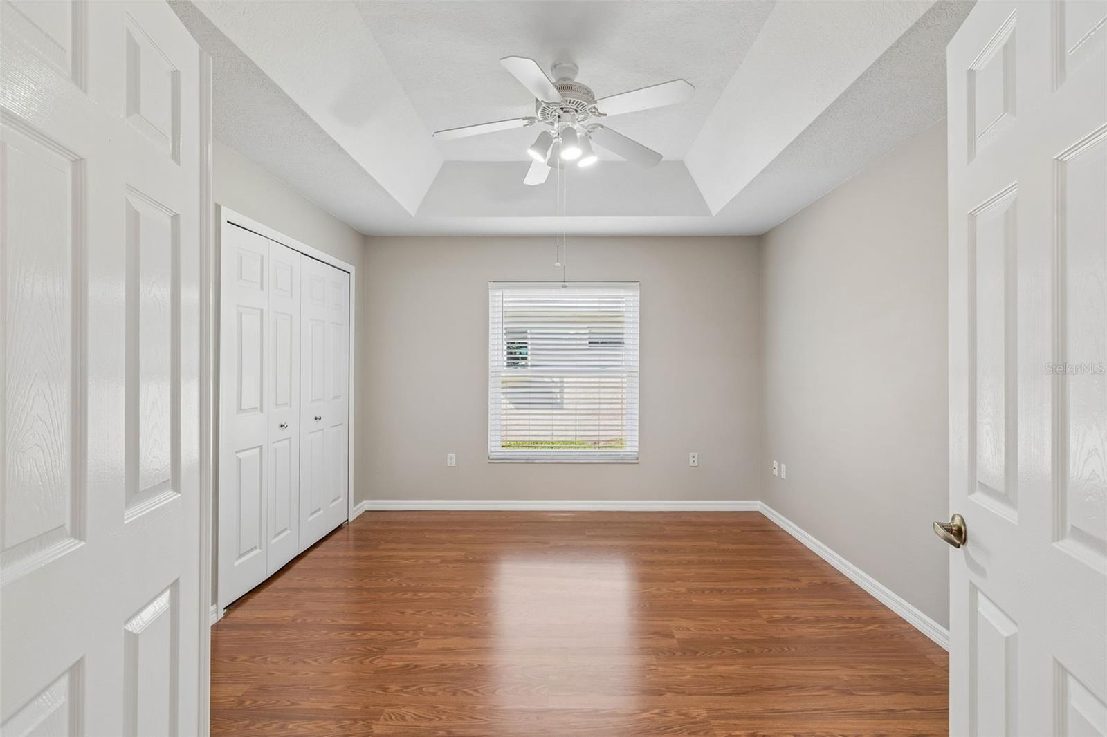 Listing photo id 8 for 1648 Orchardgrove Avenue