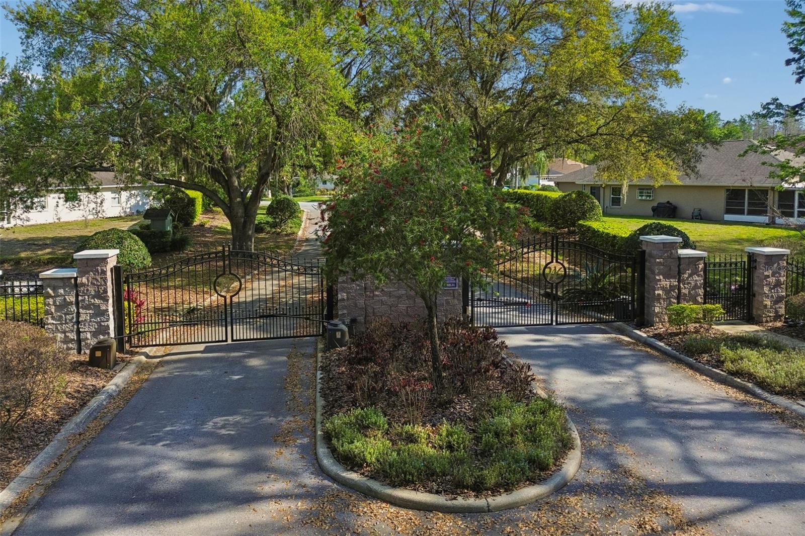 Listing photo id 35 for 1648 Orchardgrove Avenue