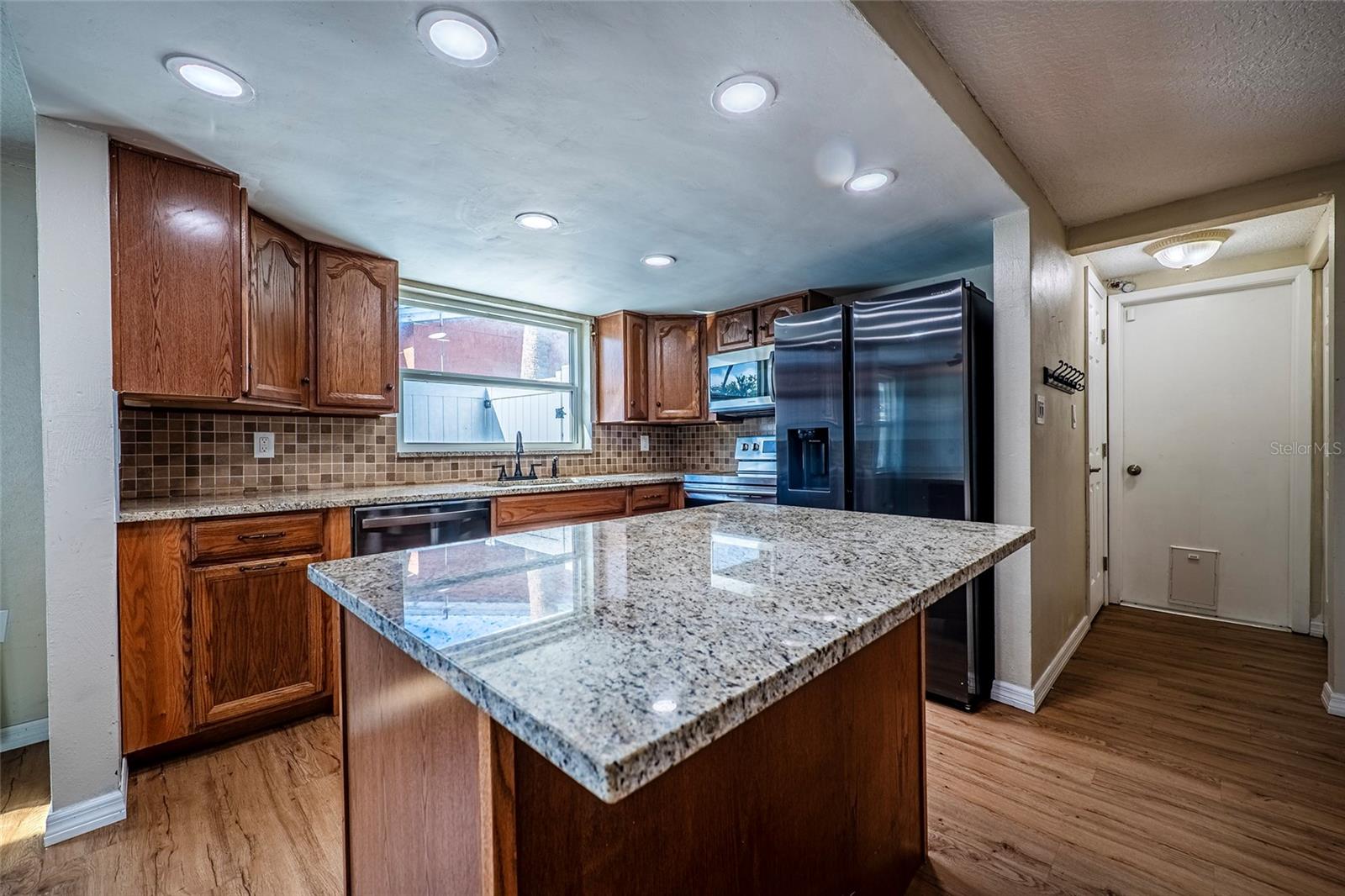 Image 10 of 37 For 9720 Gray Fox Lane