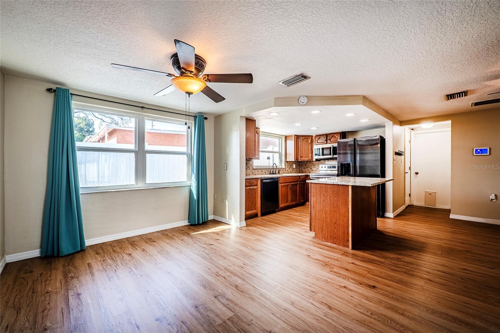 Image 18 of 37 For 9720 Gray Fox Lane