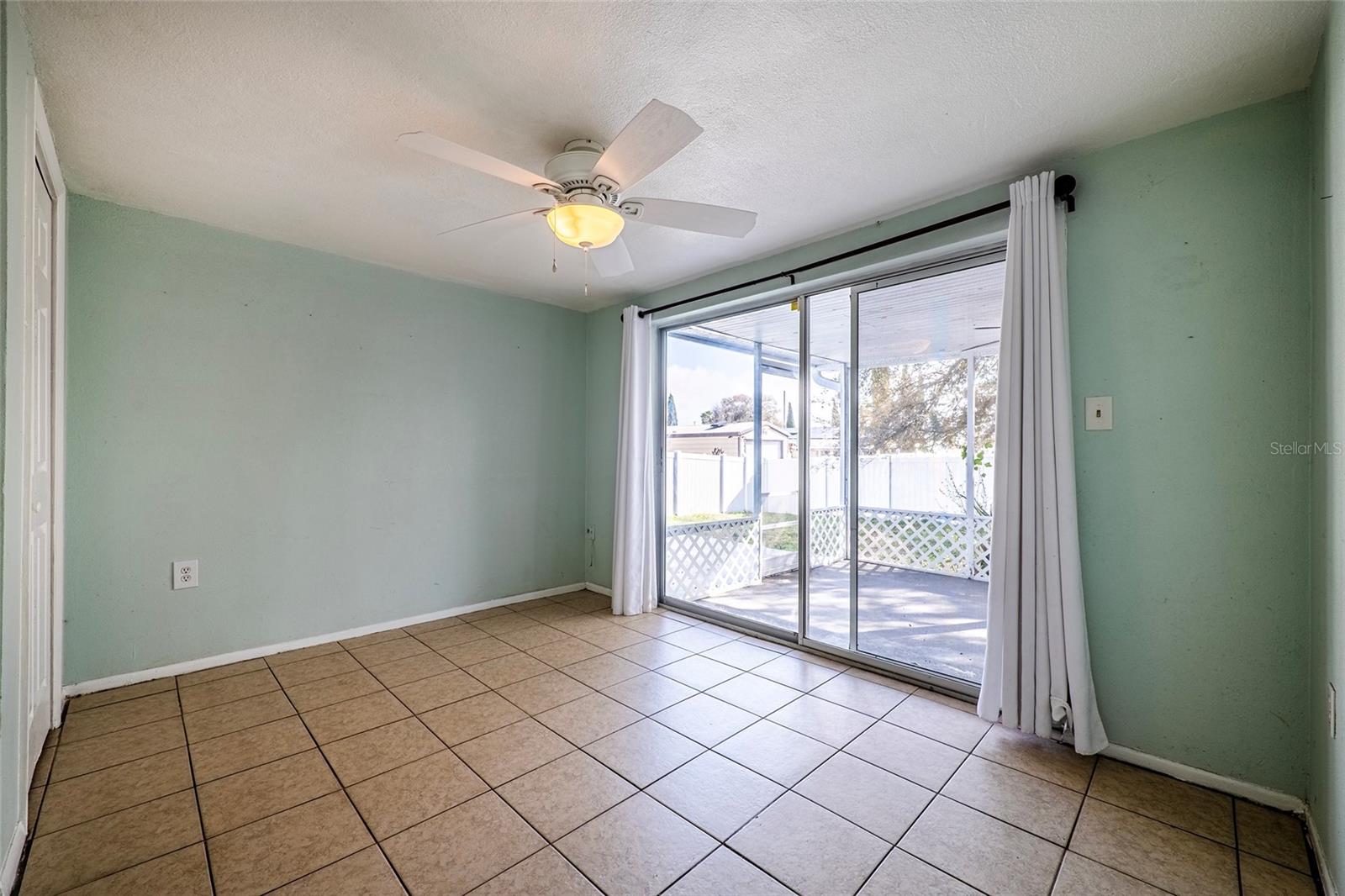 Image 27 of 37 For 9720 Gray Fox Lane