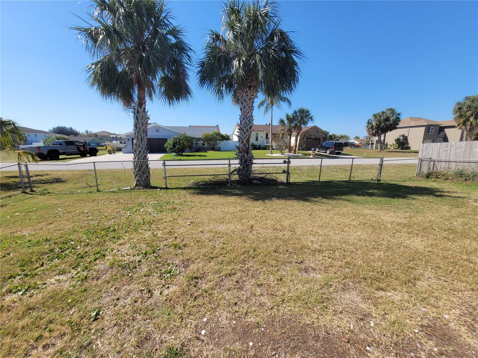 Image 14 of 27 For 7328 Mako Drive