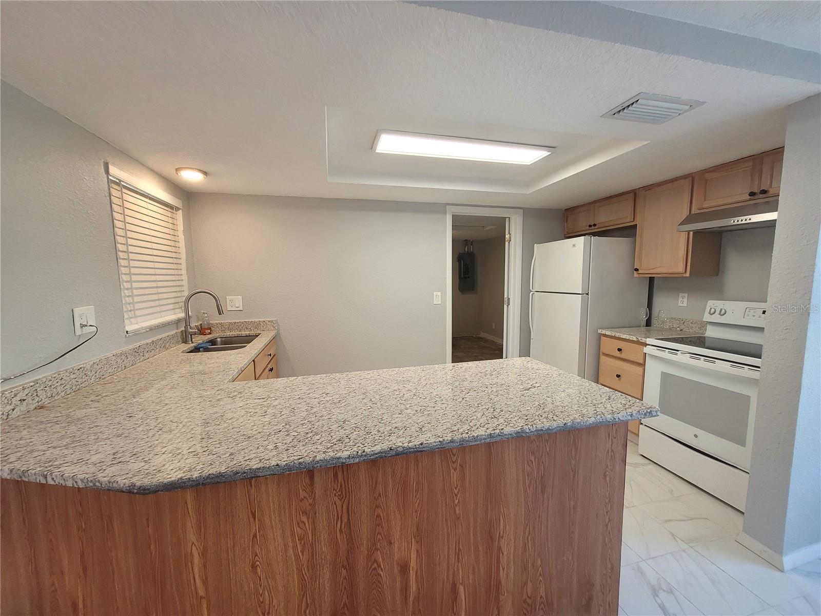 Image 21 of 27 For 7328 Mako Drive