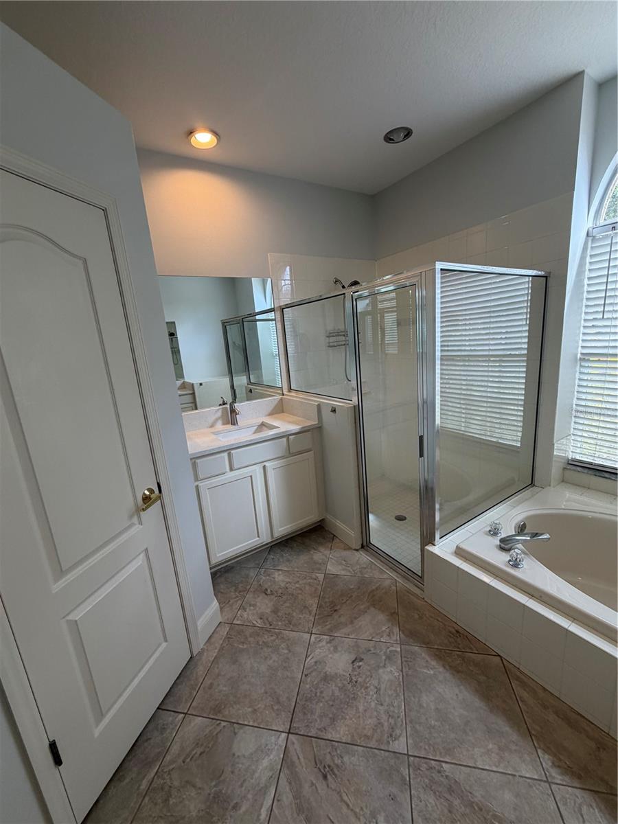 Image 22 of 27 For 10132 Downey Lane