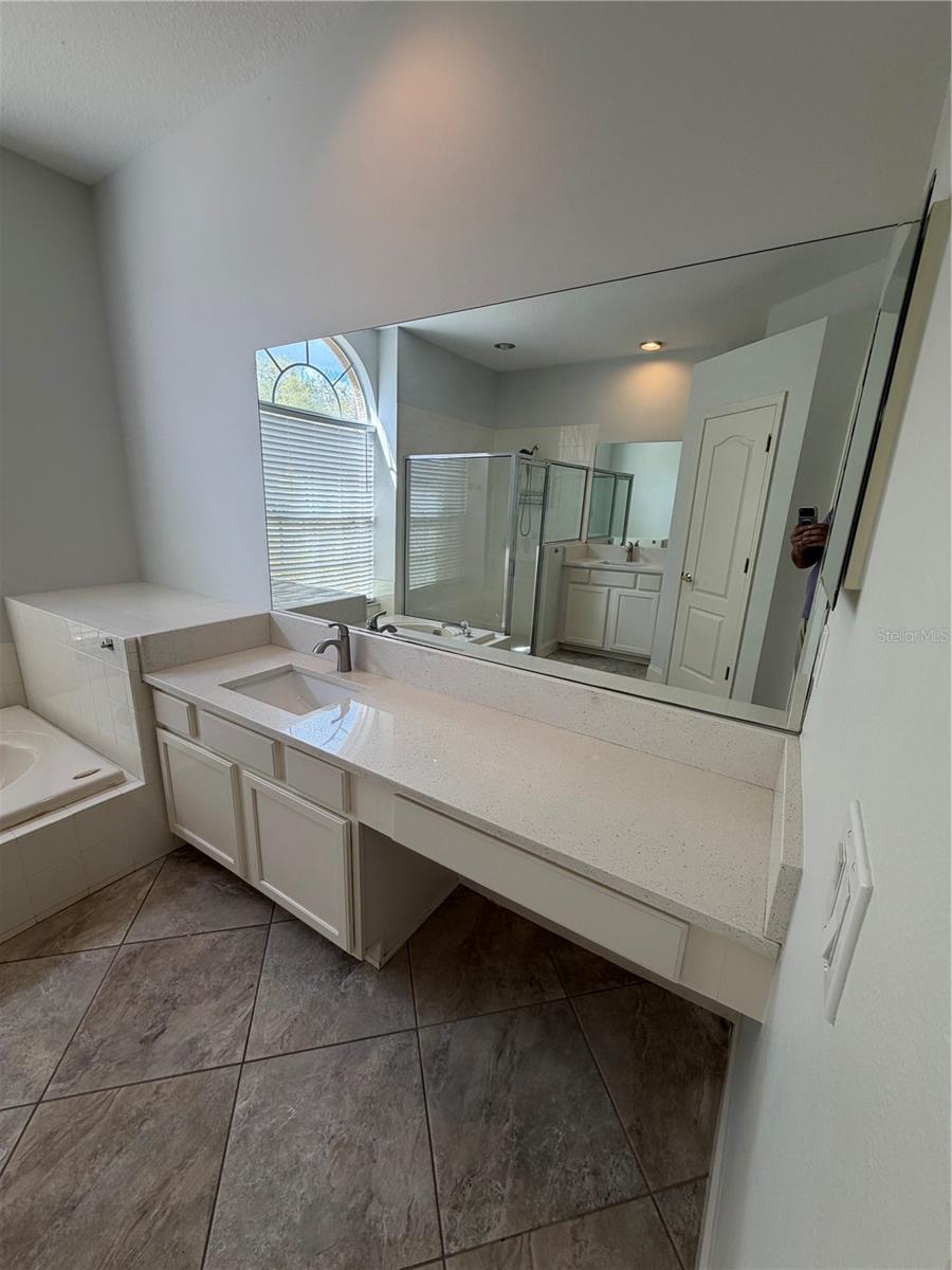 Image 23 of 27 For 10132 Downey Lane