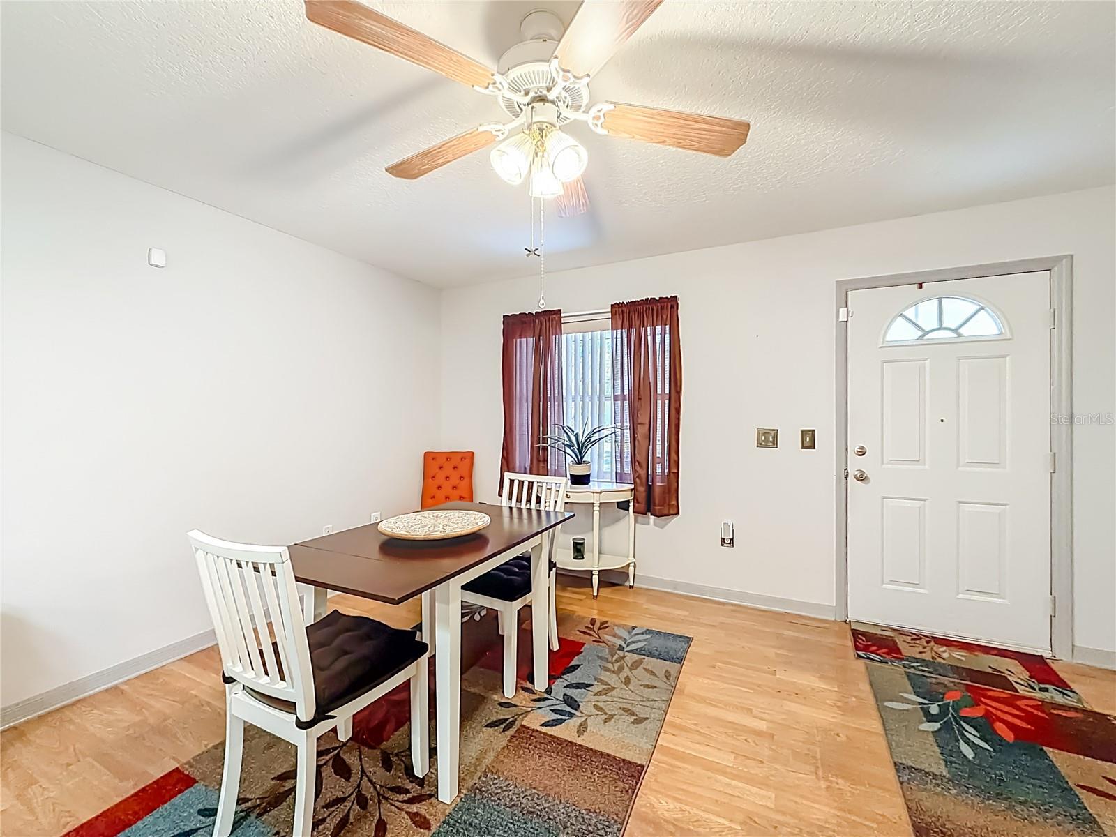 Image 15 of 61 For 457 Rooks Avenue