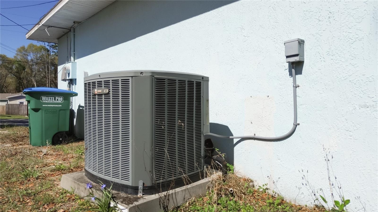 Image 48 of 61 For 457 Rooks Avenue