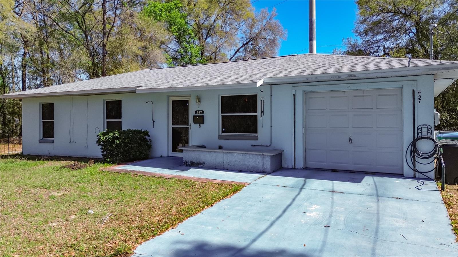 Image 5 of 61 For 457 Rooks Avenue