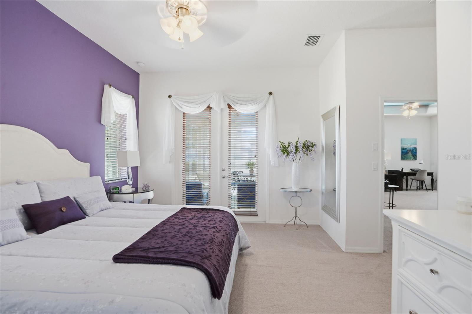 Image 13 of 46 For 4344 High Ridge Avenue