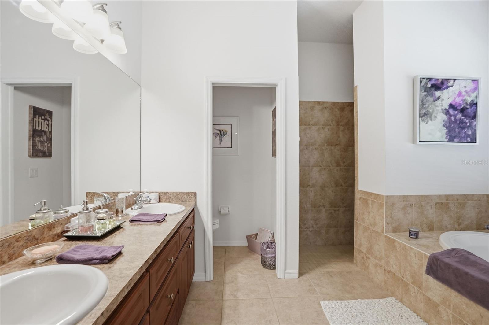 Image 14 of 46 For 4344 High Ridge Avenue