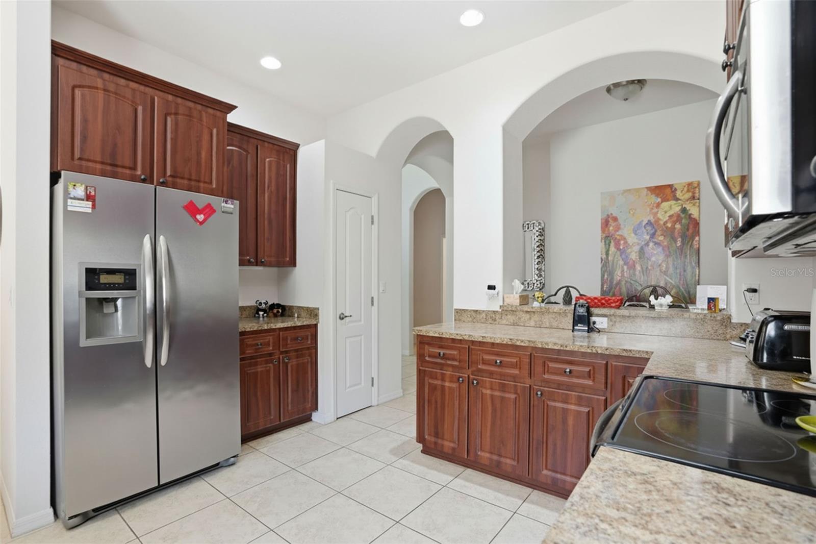 Image 19 of 46 For 4344 High Ridge Avenue