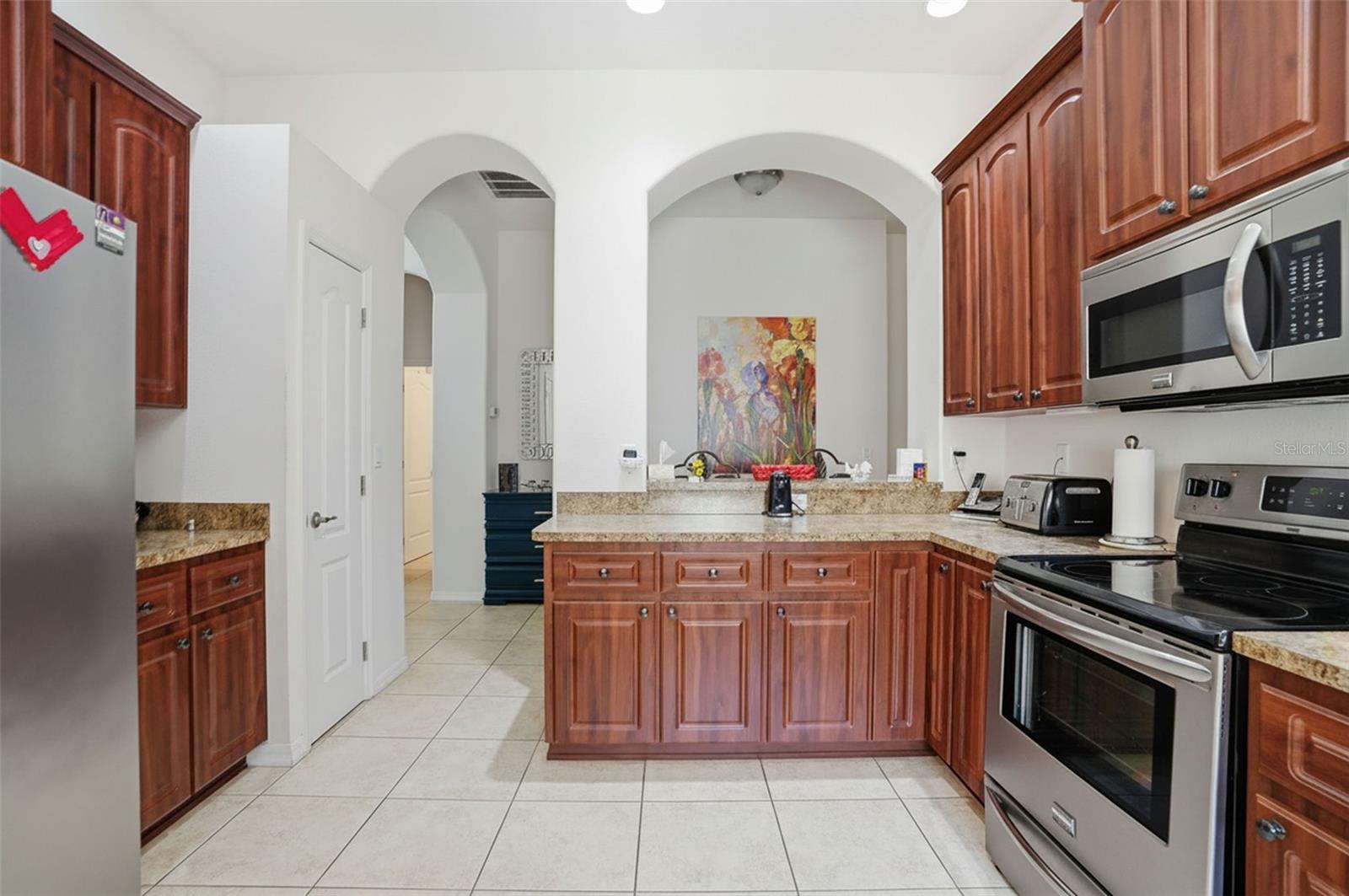 Image 22 of 46 For 4344 High Ridge Avenue