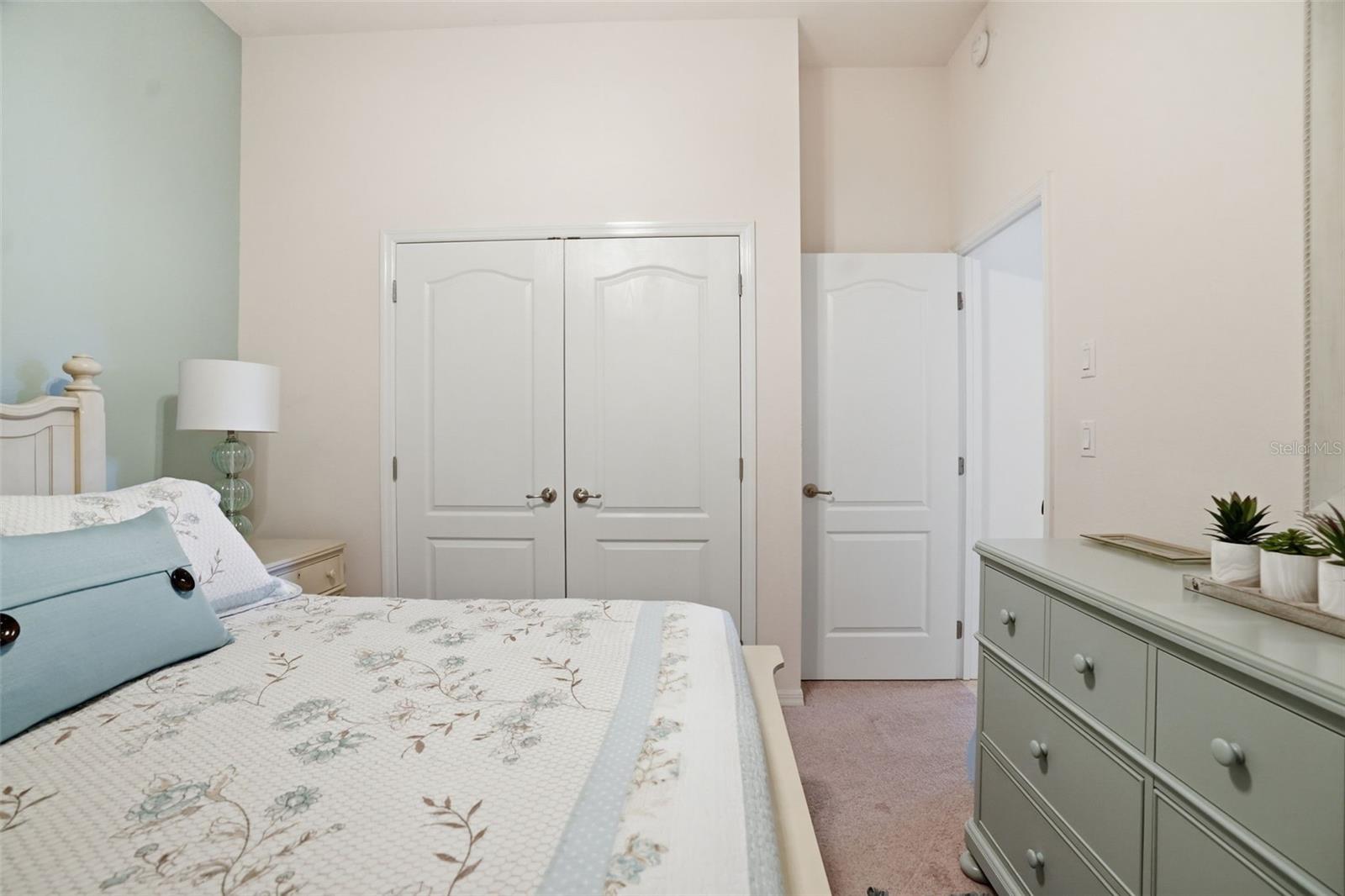 Image 29 of 46 For 4344 High Ridge Avenue